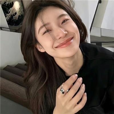 少女管家 海报