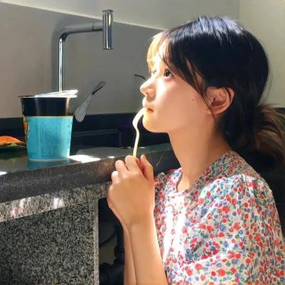 隔窗恋爱 海报